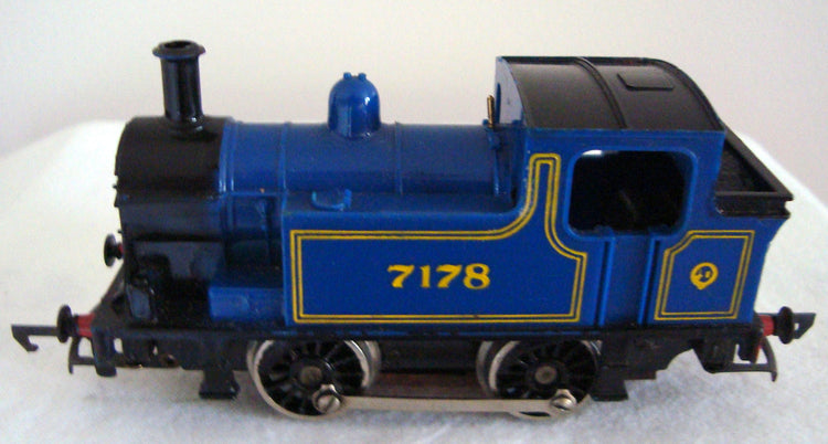 OO Gauge Model Railway