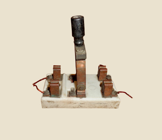 1920s Vintage Trumbull Double Pole Double Throw DPDT Aerial Knife Switch 9 cm x 5 cm