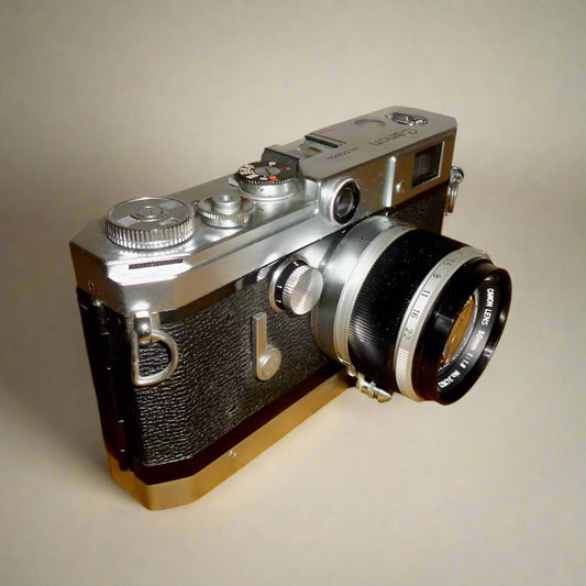 1950s Canon VT De Luxe 35mm Rangefinder Camera With 50mm 1:1.8 Lens And Ever Ready Case