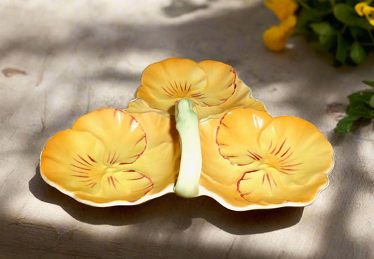 Art Deco Beswick 593 Pansy Triple Dish With Loop Handle