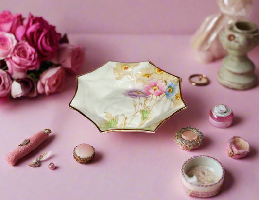 Vintage Royal Standard Somerset Bone China Trinket Dish 13cm Diameter