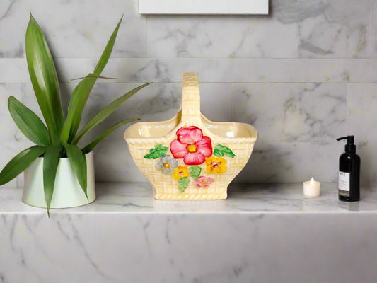 Vintage Wade Noveltio Straw Effect Pottery Basket