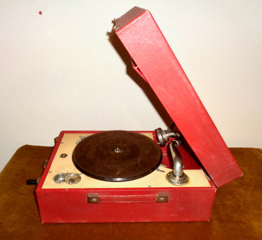 1930s Decca 50 DS Portable Gramophone Red Cased And In Working Condition