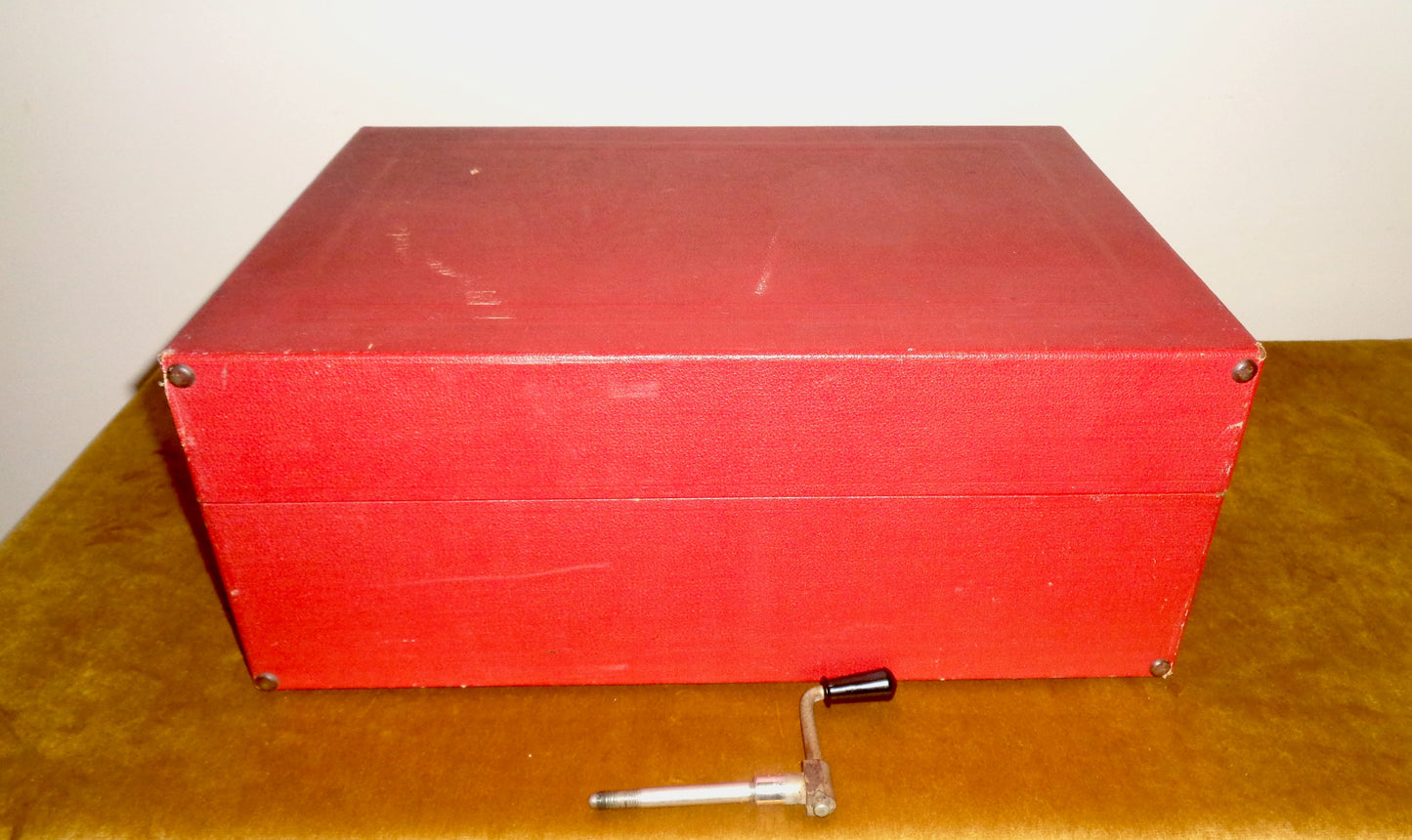 1930s Decca 50 DS Portable Gramophone Red Cased And In Working Condition