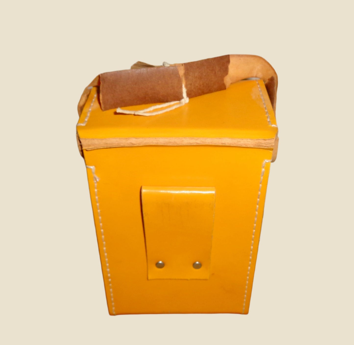 1970s AM5000 Airflow Developments (AD) Anemometer in Its Original Yellow Leather Case