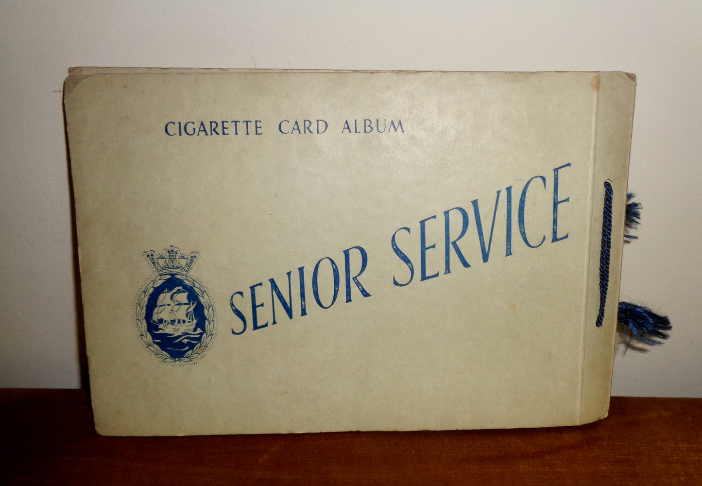 1937 Winter Scenes Senior Service Cigarette Card Album