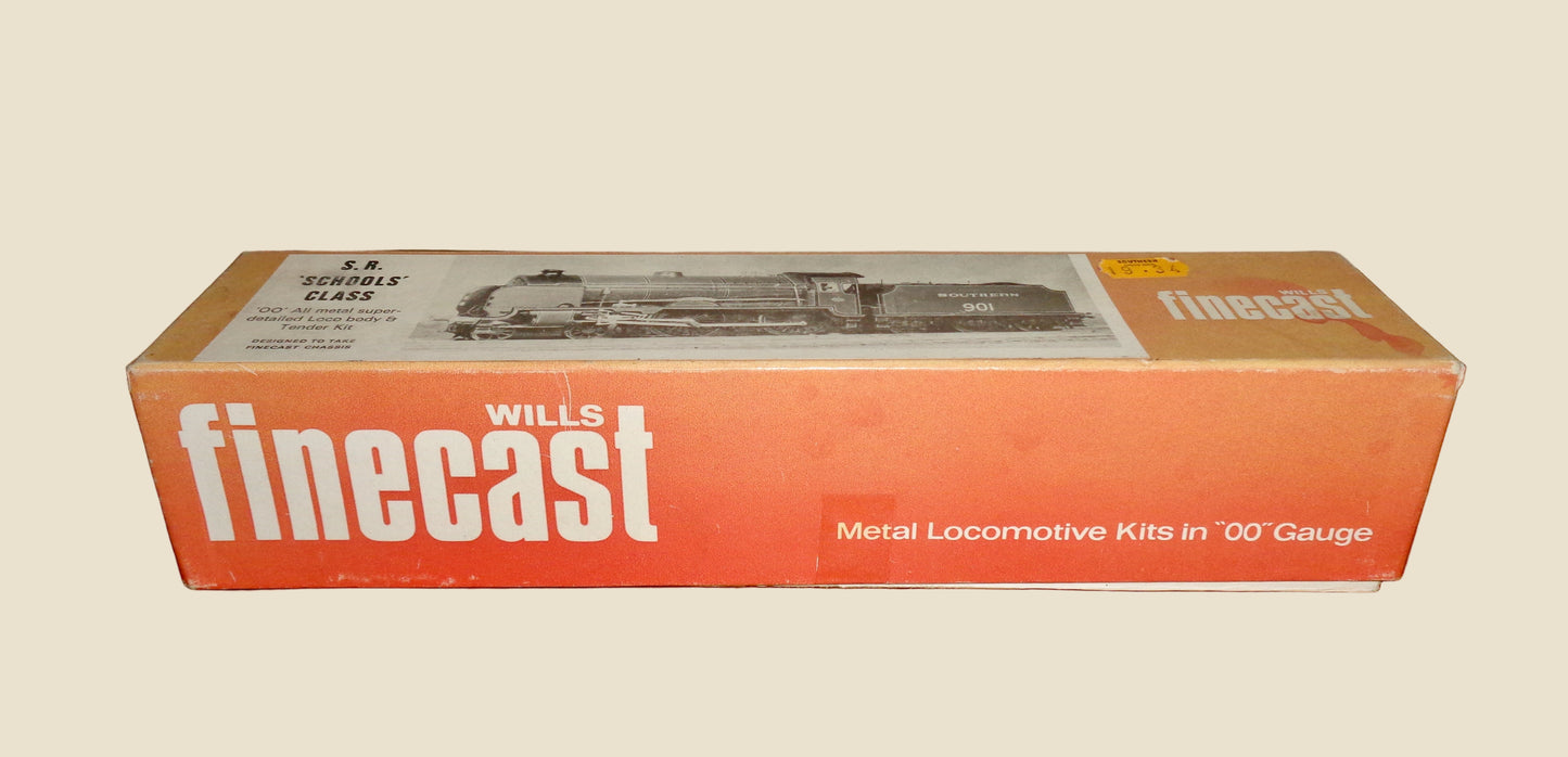F137 Wills Finecast OO-Gauge Model Kit Southern SR Schools Class Loco & tender