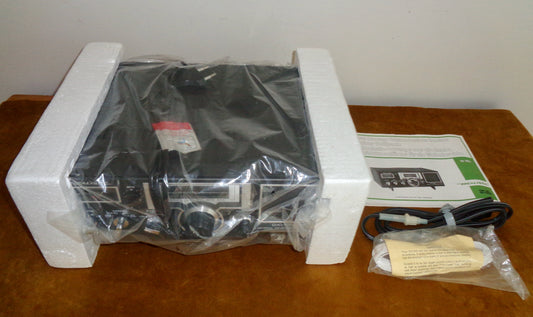 1980s Realistic DX 100L General Coverage Receiver New Old Stock