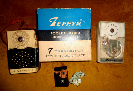 Pair of White Zephyr Model 730 Pocket Transistor Radios For Spares / Repairs