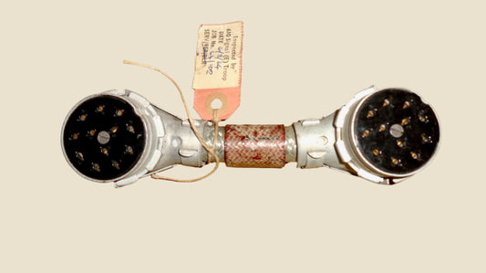 WW2 Army Wireless Set 19 / WS19 Dog Bone Connector