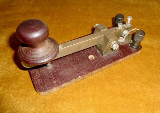 1940s British Straight Sending Morse Key