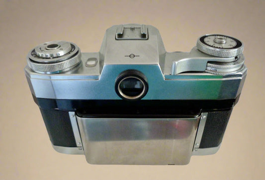 1964 Zeiss IKON Contarex Bullseye 35mm SLR Camera Body With Interchangeable Back & Dark Slide