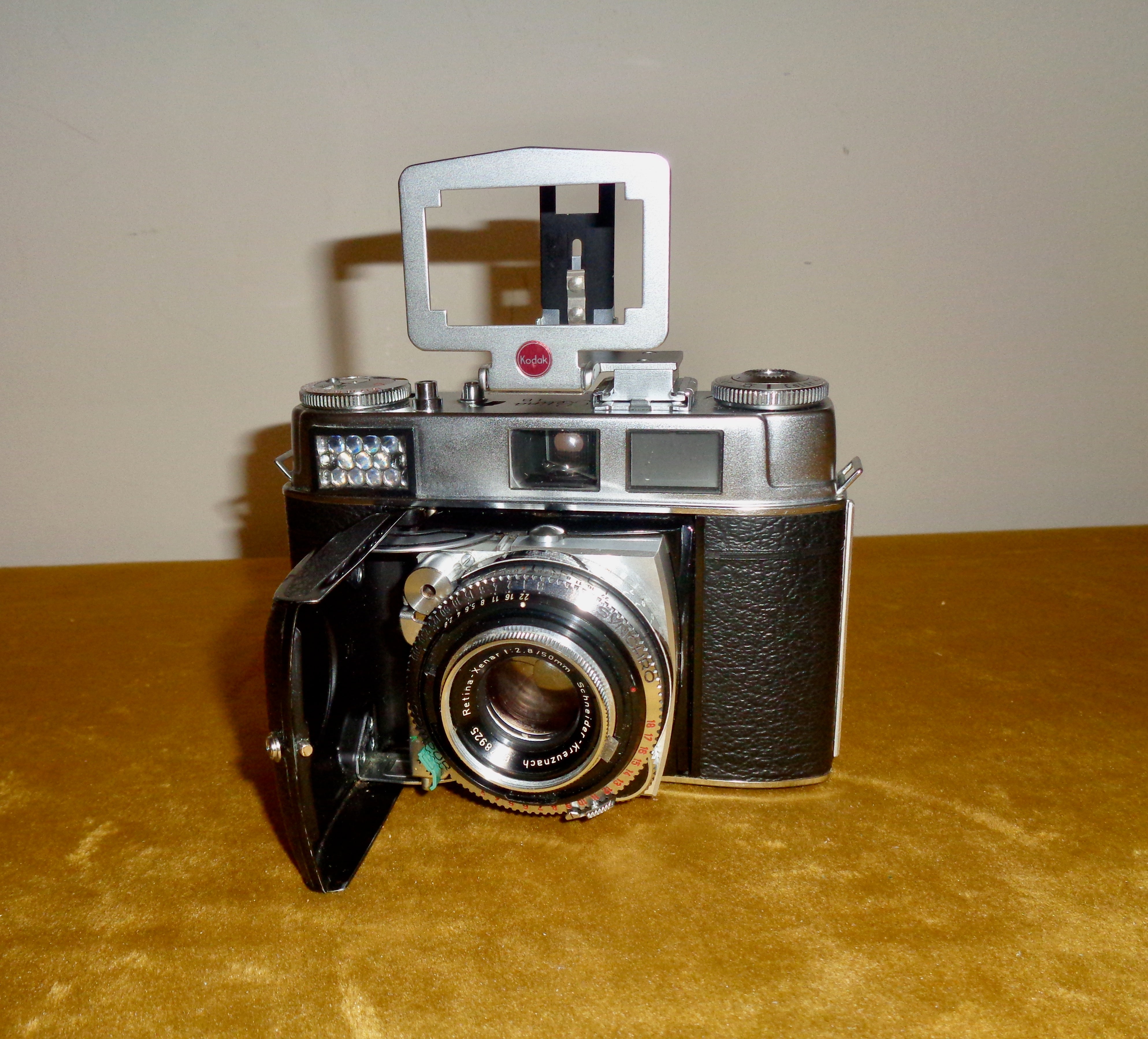 KODAK RETINA1B APPAREIL-PHOTO Avec Retina-Xenar 2.8/50mm Synchro-Compur EUR 25,20 - FR KODAK RETINA1B APPAREIL-PHOTO Avec Retina-Xenar 2.8/50mm Synchro-Compur EUR 25,20 - FR