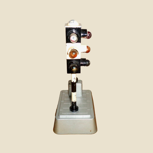 1950s British SEL Metal Battery Operated Traffic Light Toy Model 725 In Its Original Box