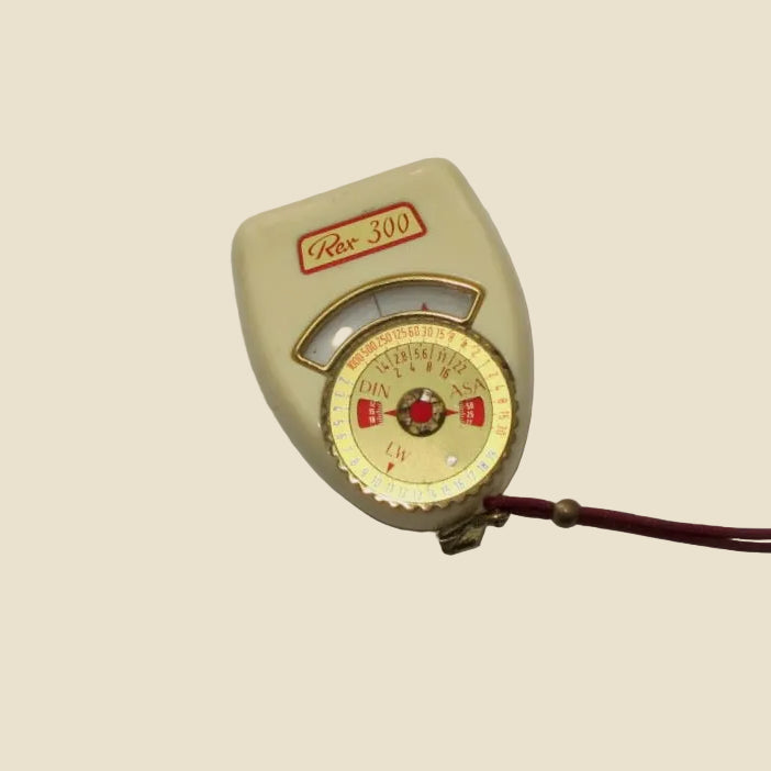 Vintage 1960s Rex 300 White Plastic Light Exposure Meter