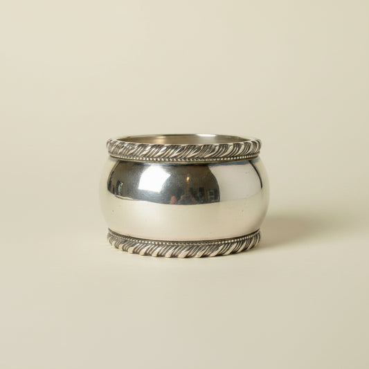 Vintage Set Of Six EPNS Silver Plate Napkin Rings With Rope Twist Beading