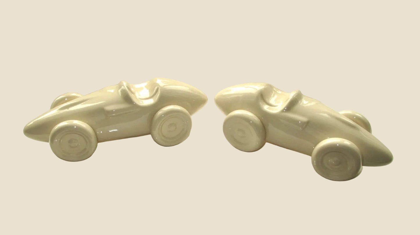Vintage Vanwall F1 Classic Racing Car Pair Ceramic Bookends / Display Ornaments