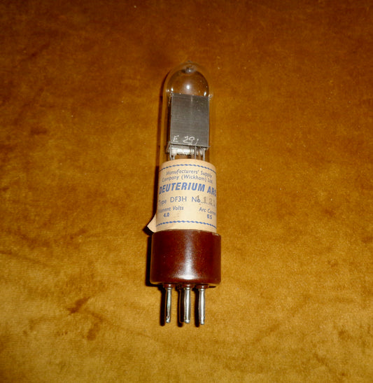 Vintage Deuterium Arc Spectral Lamp Type DF3H. Brand New Old Stock