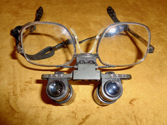 Vintage Keeler 420/2.5X Magnification Spectacle Magnifiers / Loupes