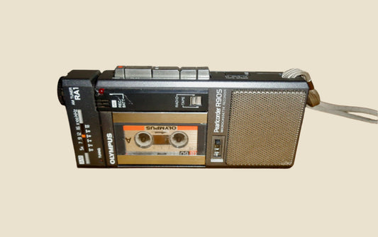 Vintage Olympus Pearlcorder R905 Microcasette Recorder With RA1 AM Tuner