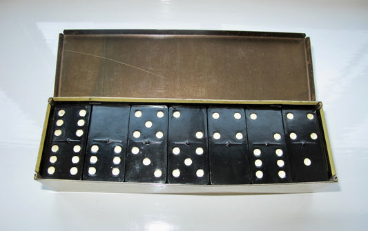 Vintage Set of 28 Wills's Woodbine Dominoes Empire Size In A White Tin Box