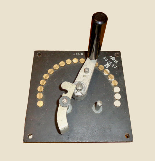 WW2 RAF Aircraft Manual Bomb Distributor H/O Quadrant 5D/687