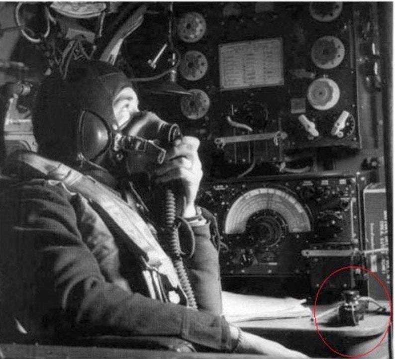 WW2 10F/7741 Type F Bathtub Military Morse Key