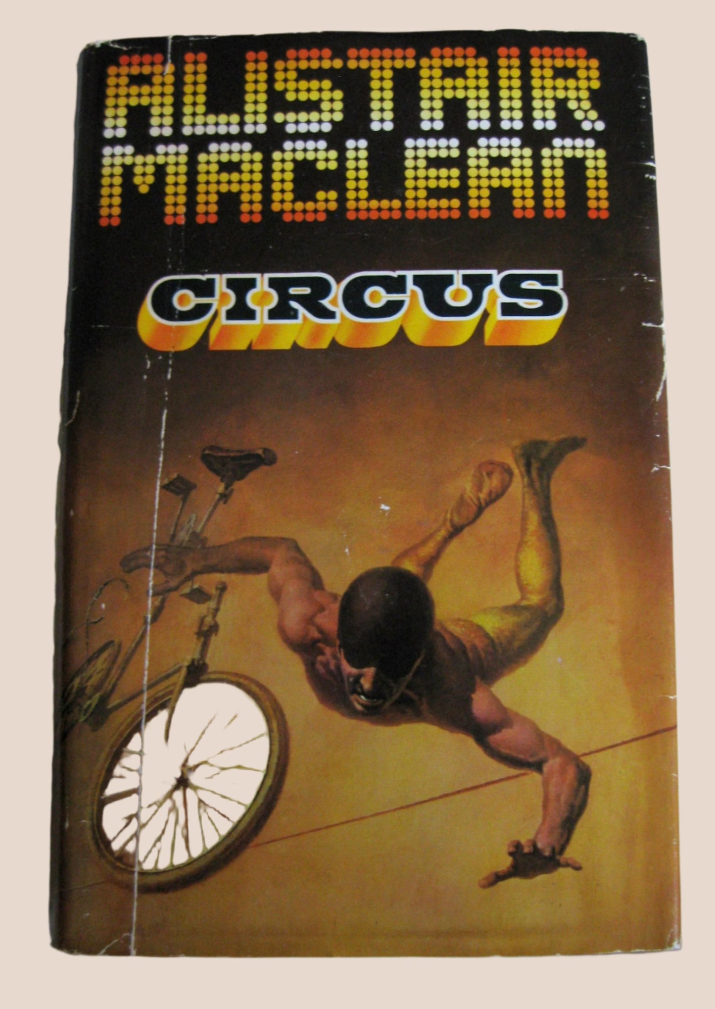 Alistair Maclean Circus 1975 First Edition