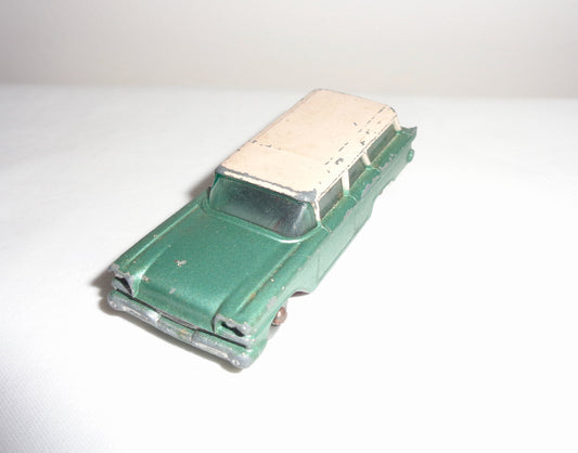 Lesney Matchbox Model No. 31 American Ford Station Wagon