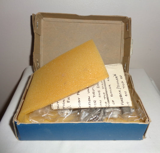 Vintage Rowland Miniatures OO Gauge Model Ploughing Engine White Metal Boxed Kit