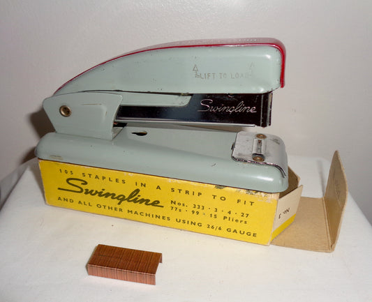 Vintage Small Metal Swingline 99 Desk Stapler With Staples