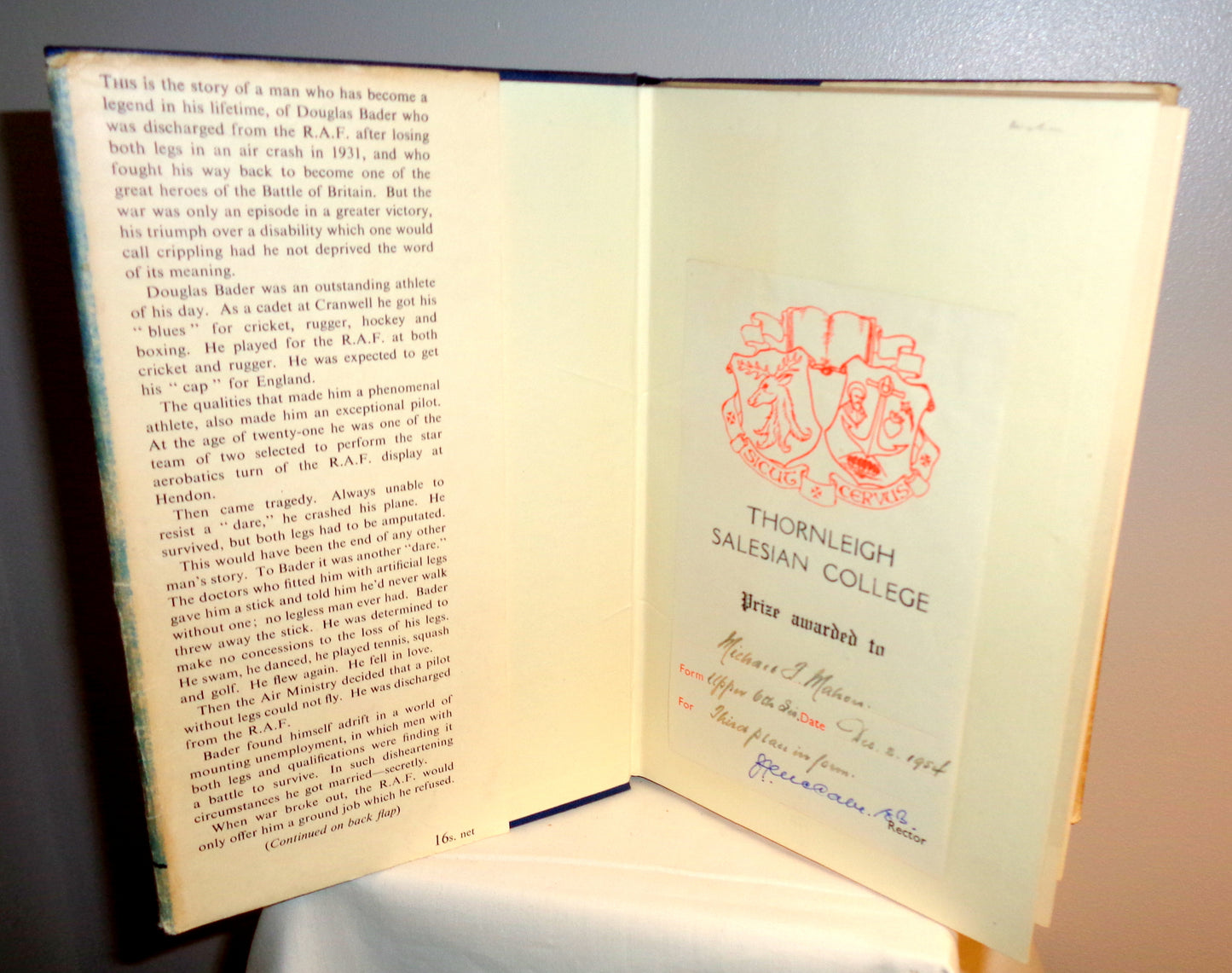 1954 Douglas Bader Reach For The Sky by Paul Brickhill