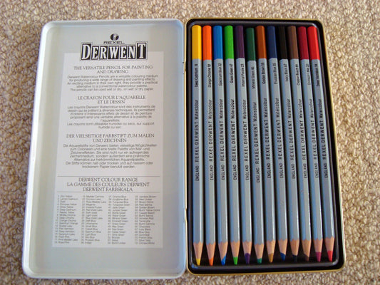 Brand New Old Stock Derwent 12 Watercolour Pencils 32881