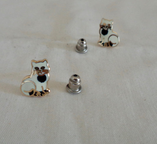 Vintage White Cat Stud Earrings In Gold Coloured Metal
