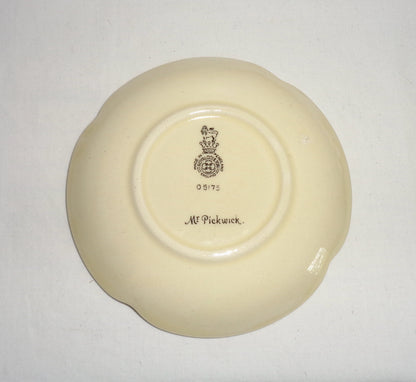 1930s Royal Doulton Dickens Ware Mr Pickwick 4 Inch Fluted Trinket Dish. Pattern Number D5175 Signed By Noke