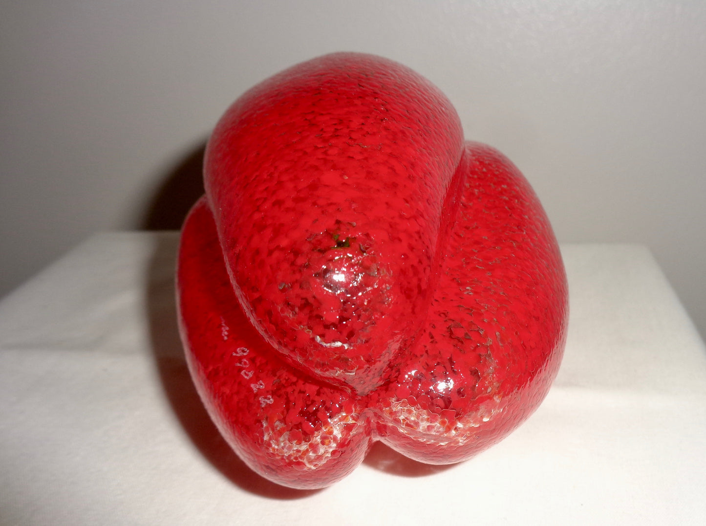 Kosta Boda Scandinavian Glass Gunnel Sahlin Red Pepper Pattern 99022