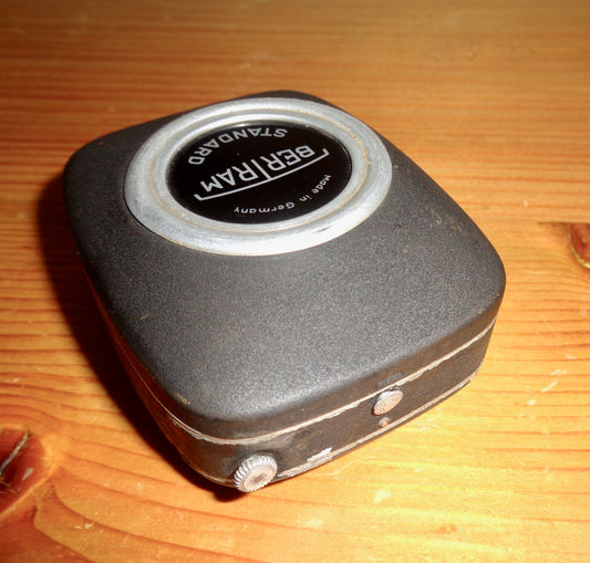 1940s Bertram Standard Folding Light Exposure Meter