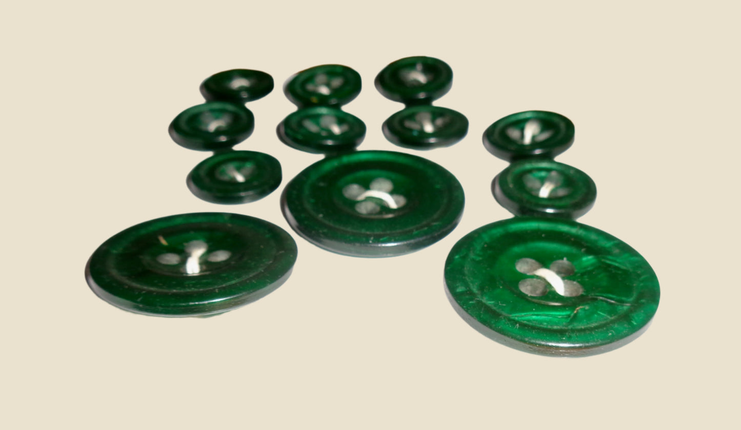 Vintage Marbled Green Bakelite Buttons Set Of Nine