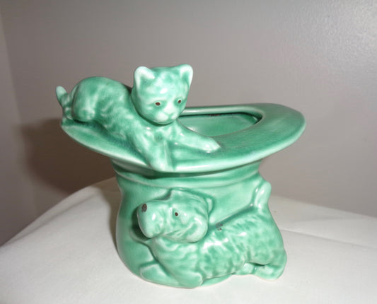 1940s SylvaC Green Model 1484 'Cat And Dog On Top Hat' Posy Vase