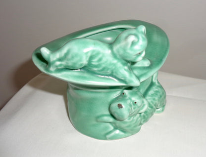 1940s SylvaC Green Model 1484 'Cat And Dog On Top Hat' Posy Vase