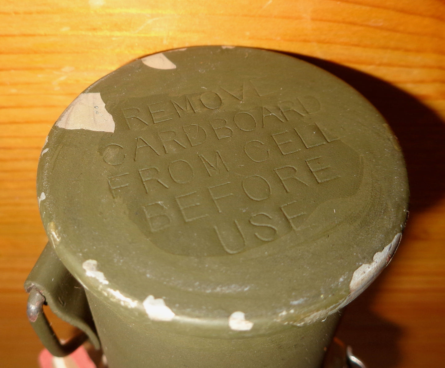 Vintage Military Hand Torch With Khaki Green Coated Surface Y3/WB/3841. New Old Stock