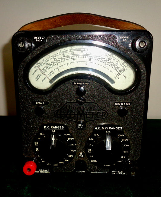 1960s Universal Avometer Model 8 MkIII