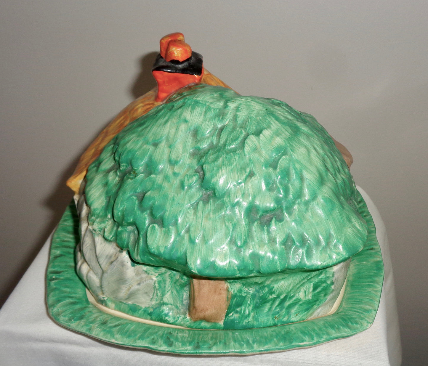 1930s Wade Heath Covered Cheese / Butter Dish English Country Cottage