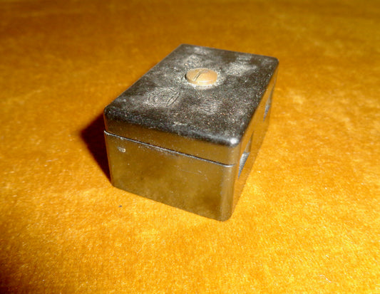 WW2 RAF Aircraft Electrical 2-way Terminal Block. Air Ministry Reference 5C/431