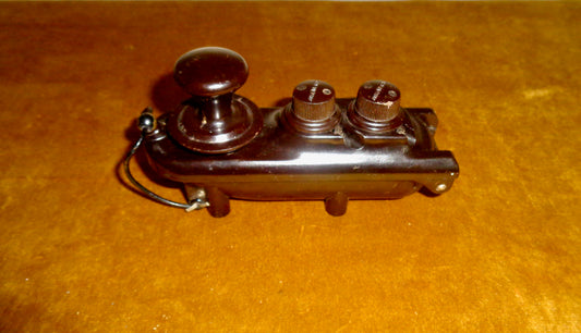 WW2 10F/7741 Type F Bathtub Military Morse Key