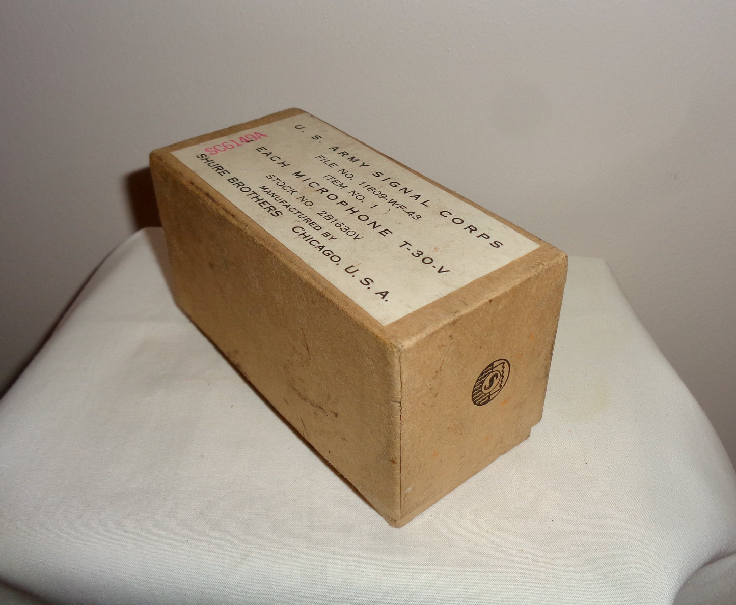 WW2 US Army Signal Corps Throat Microphone T-30-V SC6149A