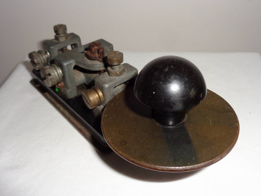 1940s Group 1 No.2 Key WT 8 Amp Morse Key