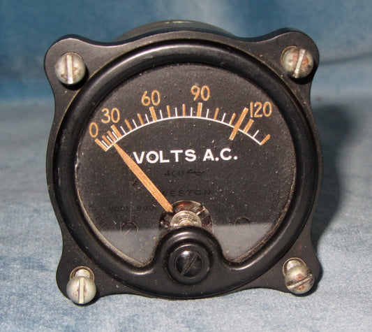WW2 Weston Voltmeter Model 833 0 - 130VAC 400HZ US Army Type G1
