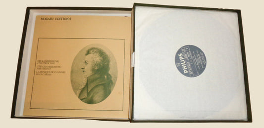 Philips Mozart Edition 9 The Chamber Music For Strings 6747 382. Box Set Comprising 15 LPs