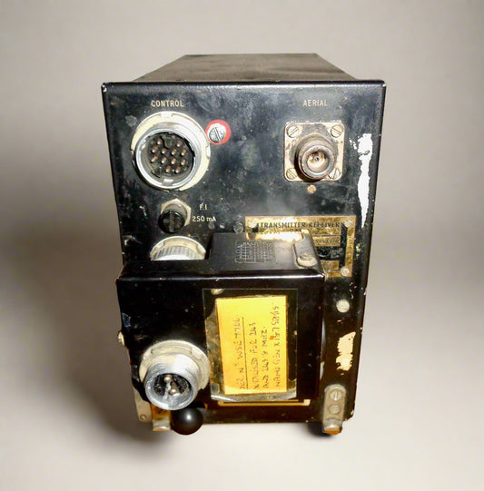 Vintage TR10056 UHF Standby Transmitter Receiver Radio ARI 23057